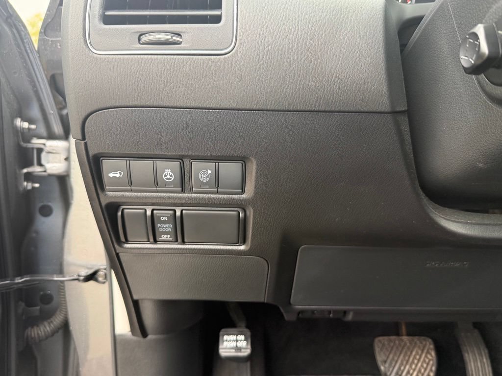 Used 2023 Nissan Armada SL w/ Cargo Package AWD/4WD image 40