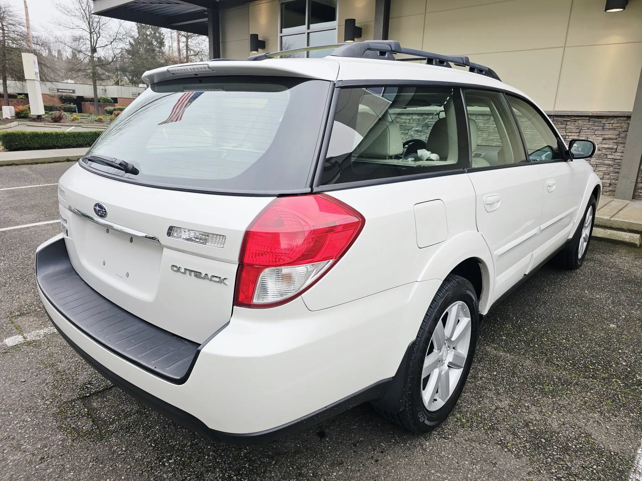 Used 2008 Subaru Outback 2.5i Limited L.L. Bean AWD/4WD image 5