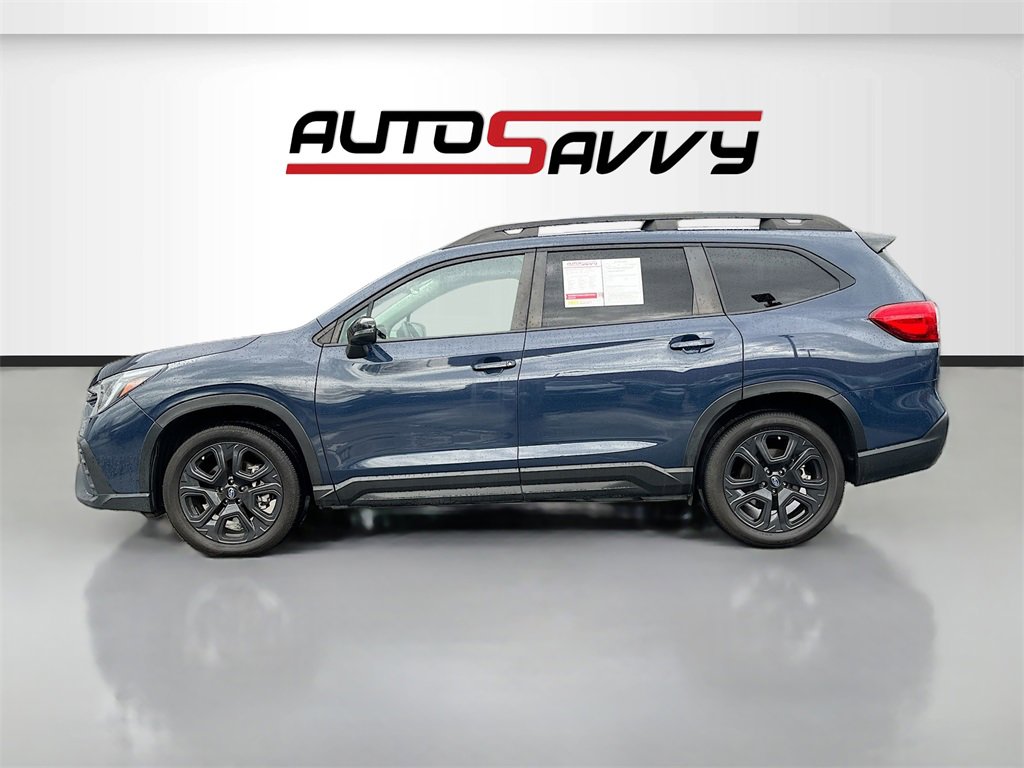 Used 2023 Subaru Ascent Onyx Edition image 4