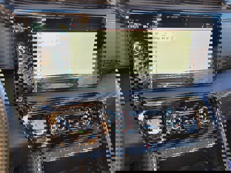 Used 2024 GMC Sierra 1500 AT4X image 22