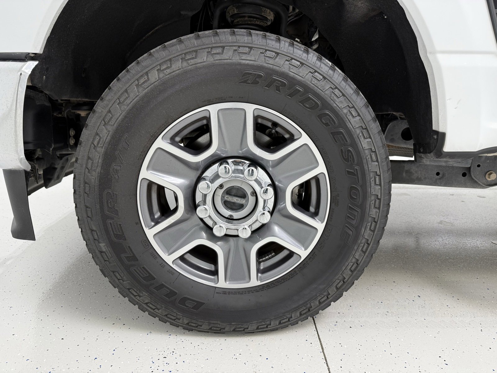 Used 2023 Ford F250 Lariat w/ FX4 Off-Road Package image 13