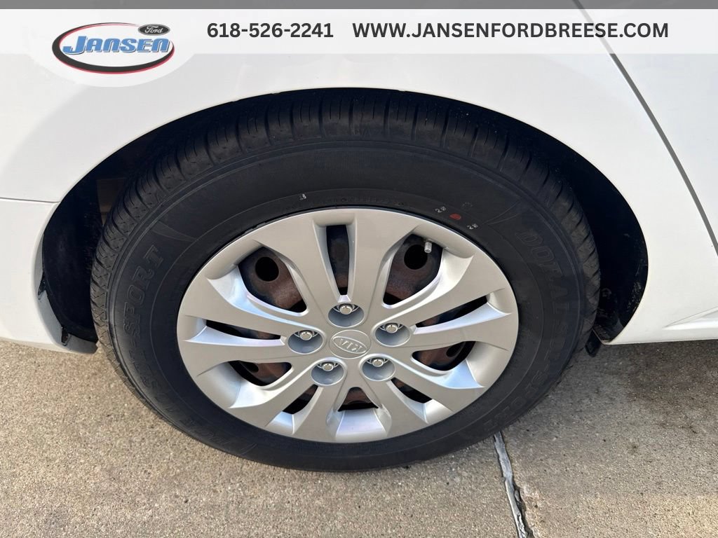 Used 2010 Kia Forte EX FWD image 8