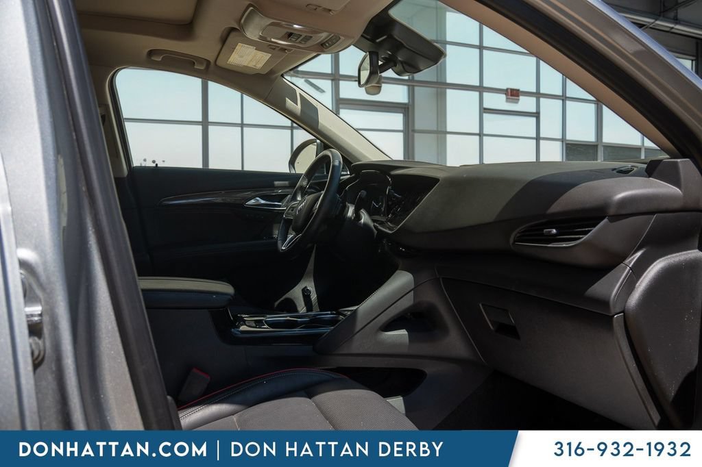 Used 2023 Buick Envision Essence w/ Sport Touring Package AWD/4WD image 24