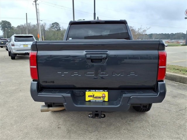 Used 2024 Toyota Tacoma 4x4 Double Cab image 3