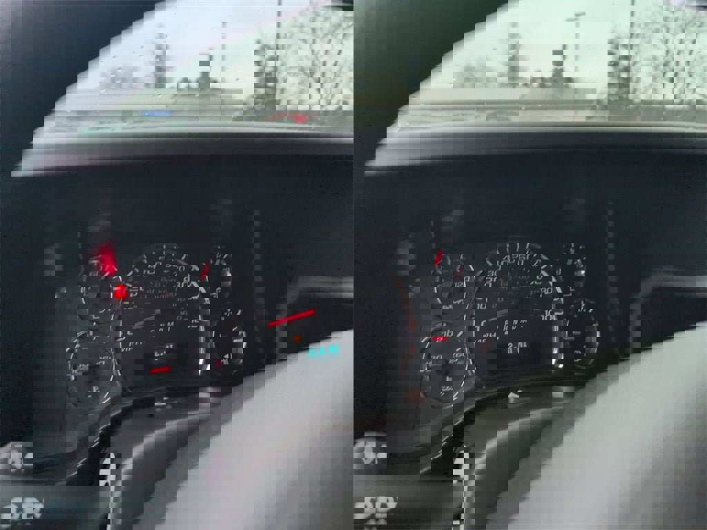 New 2026 Chevrolet Express 2500 Extended w/ Driver Convenience Package image 18