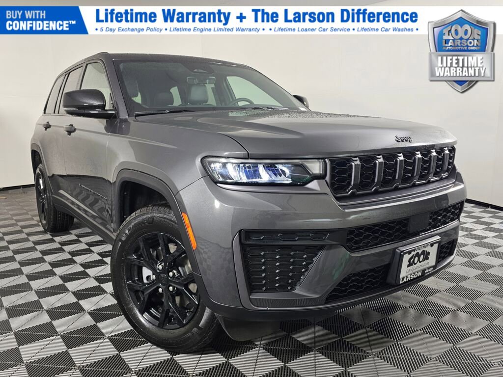 New 2026 Jeep Grand Cherokee Altitude image 1
