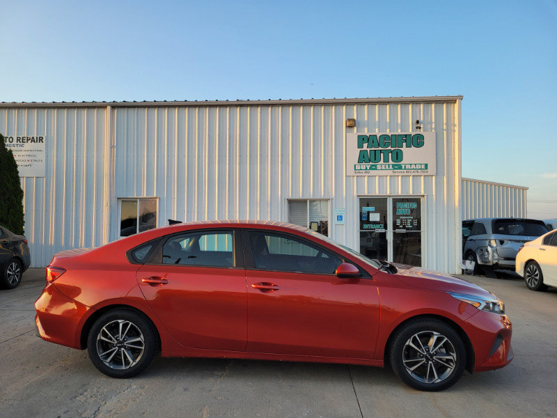 Used 2022 Kia Forte LXS FWD image 8