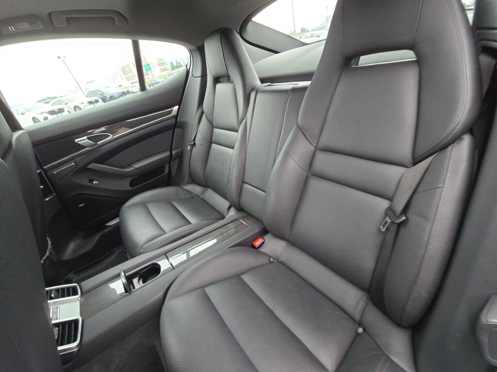 Used 2012 Porsche Panamera image 14