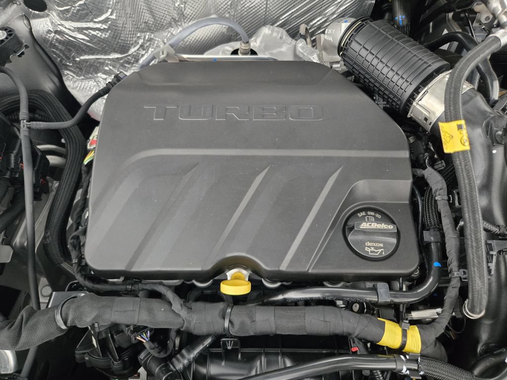 New 2026 Chevrolet Trax LS w/ LS Convenience Package FWD image 35