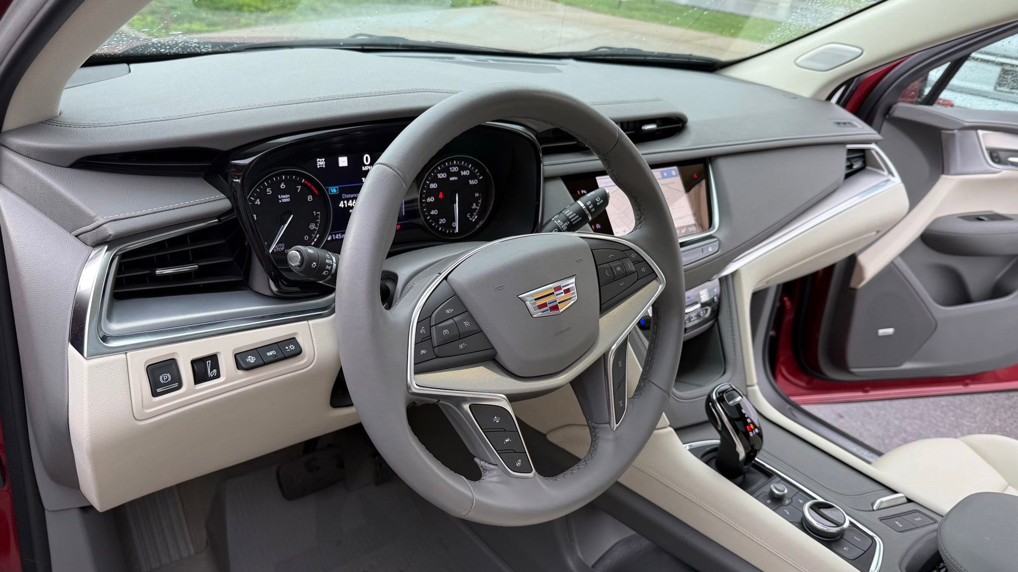 Used 2024 Cadillac XT5 Premium Luxury w/ Technology Package AWD/4WD image 37
