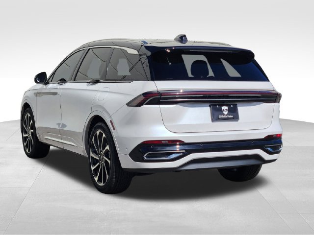 Certified 2024 Lincoln Nautilus Black Label AWD/4WD image 7