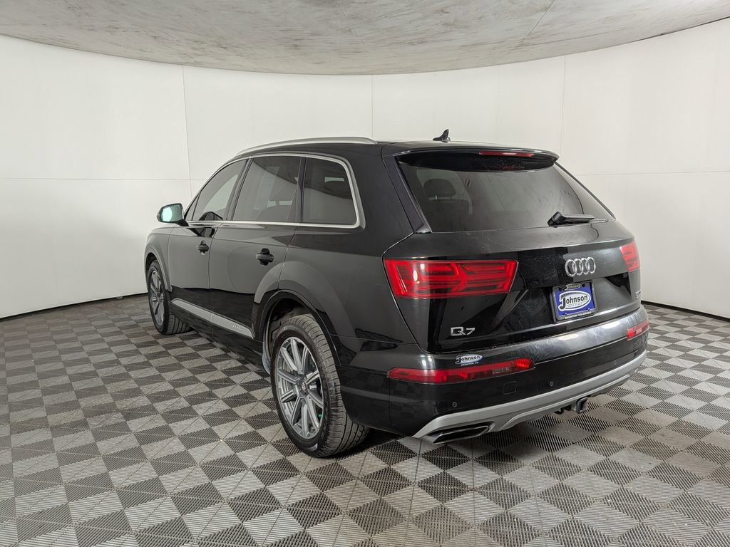 Used 2018 Audi Q7 3.0T Premium Plus w/ Premium Plus Package image 4