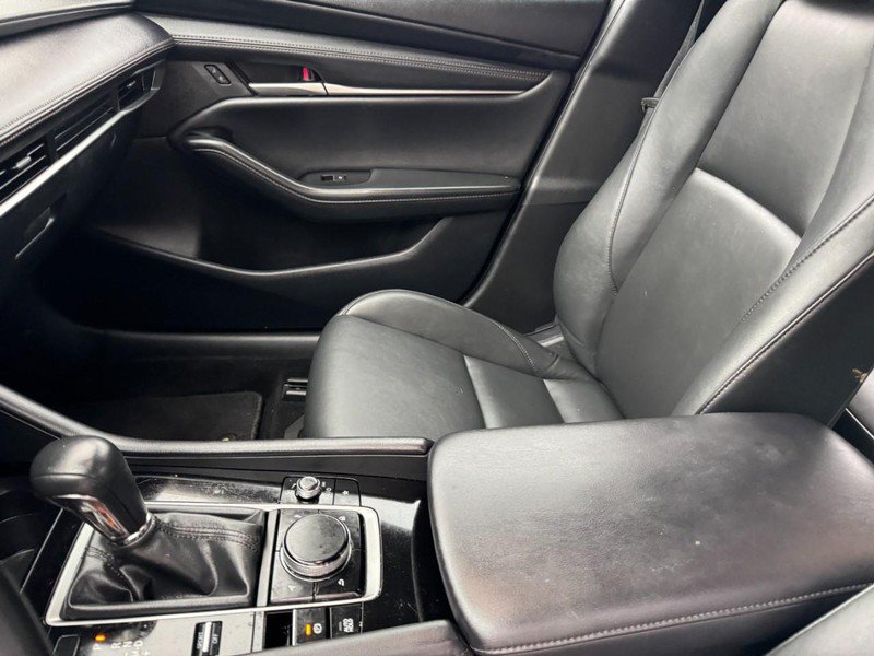 Used 2025 MAZDA MAZDA3 s FWD image 13