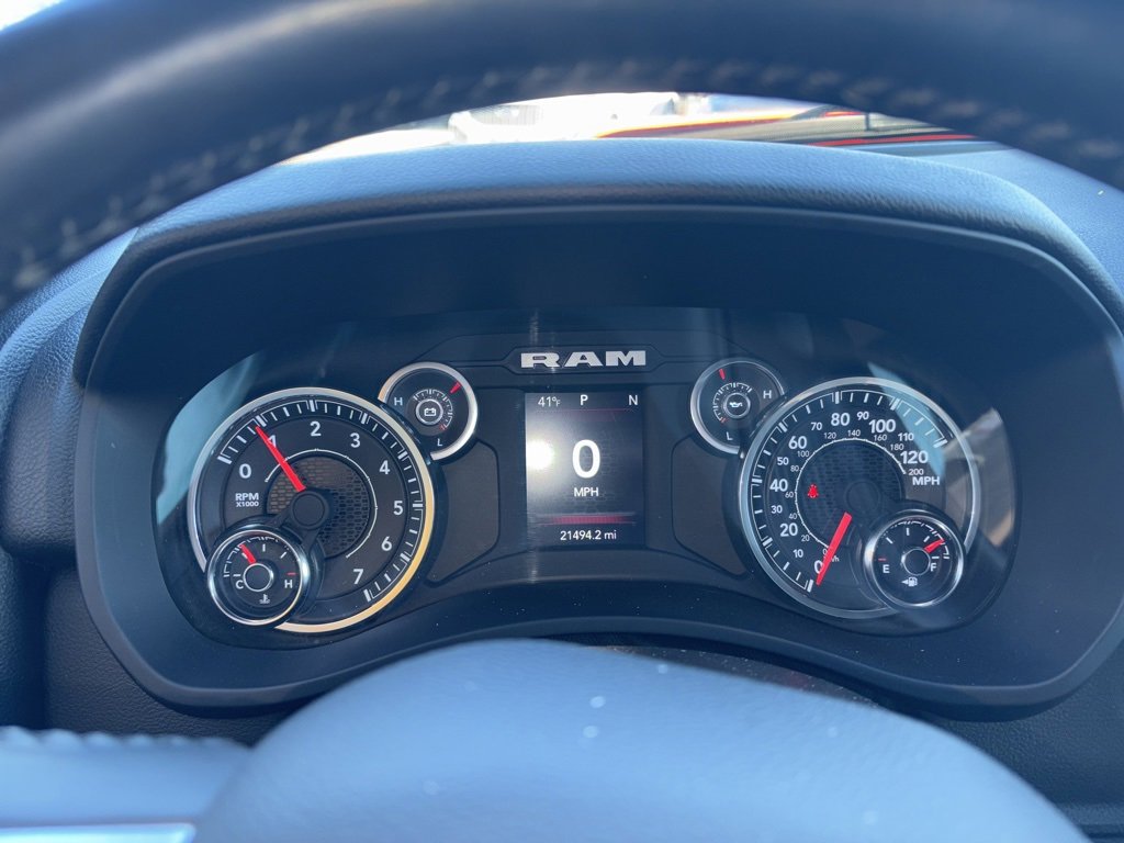 Used 2024 RAM 2500 Big Horn w/ Sport Appearance Package image 15