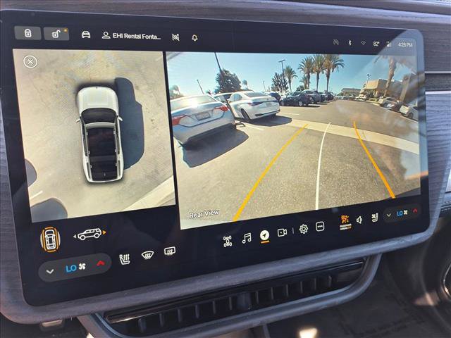 Used 2023 Rivian R1S Adventure AWD/4WD image 13