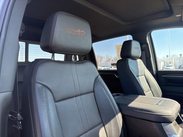 Used 2026 Chevrolet Silverado 2500 High Country w/ High Country Premium Package image 56