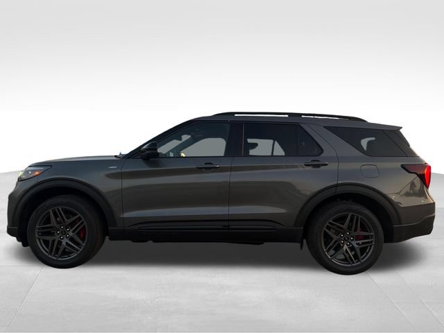 New 2026 Ford Explorer ST-Line w/ ST-Line Street Pack AWD/4WD image 3