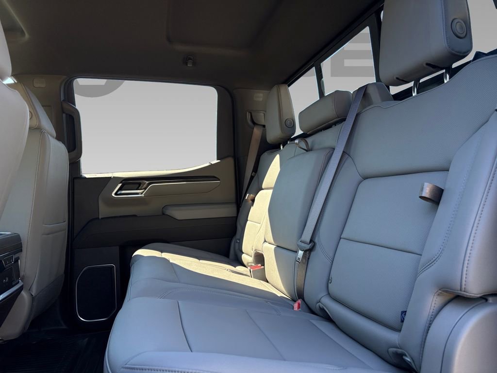 New 2026 Chevrolet Silverado 1500 LTZ w/ Technology Package AWD/4WD image 5
