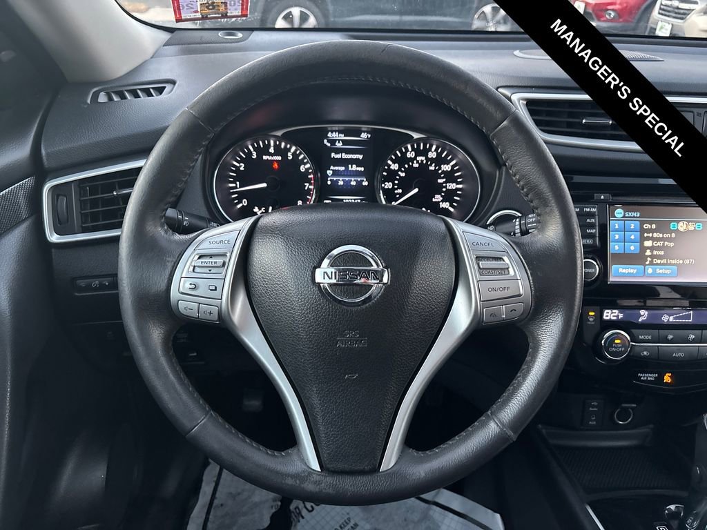 Used 2015 Nissan Rogue SL w/ SL Premium Package image 16