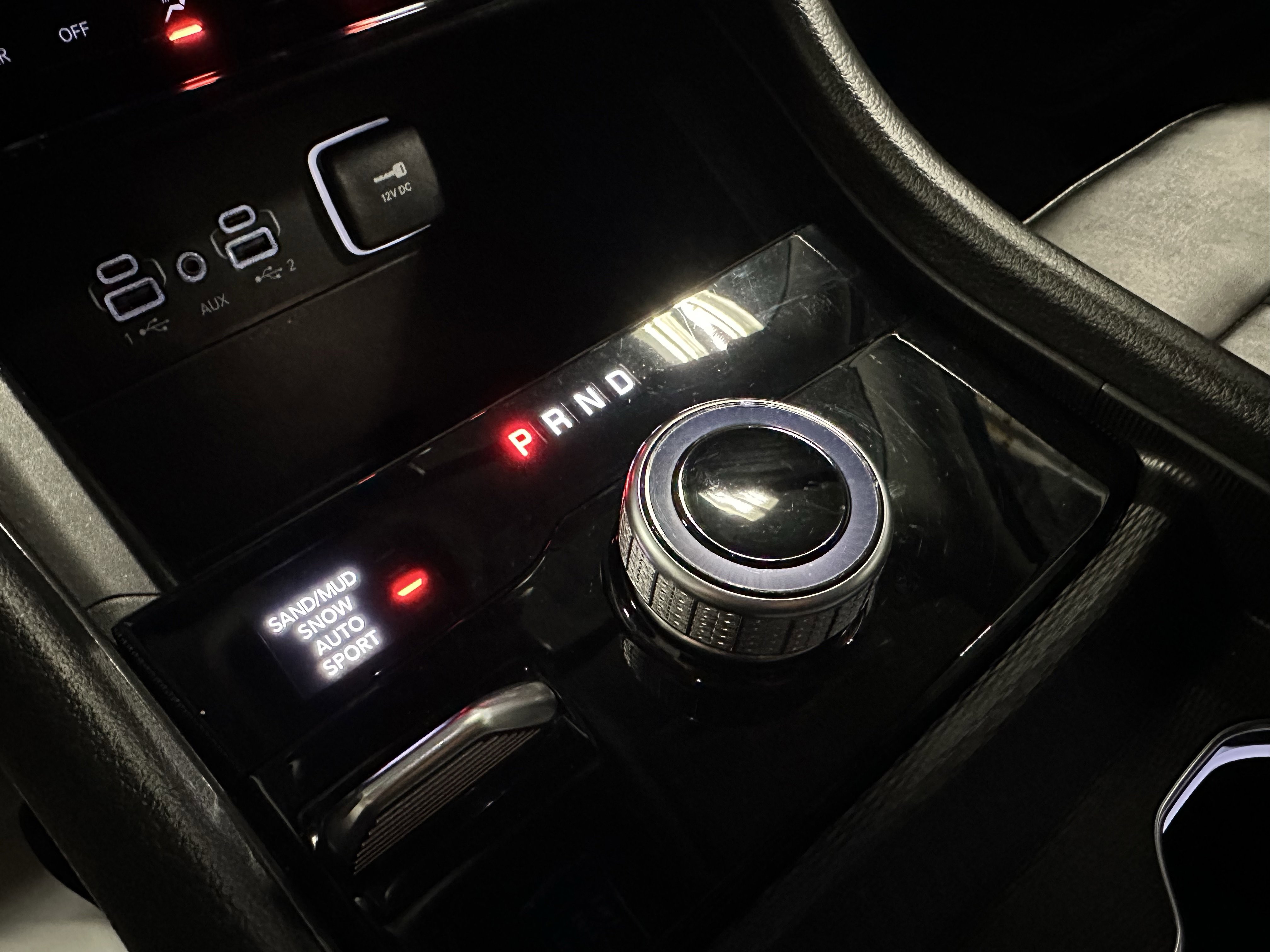 Used 2023 Jeep Grand Cherokee Limited image 14