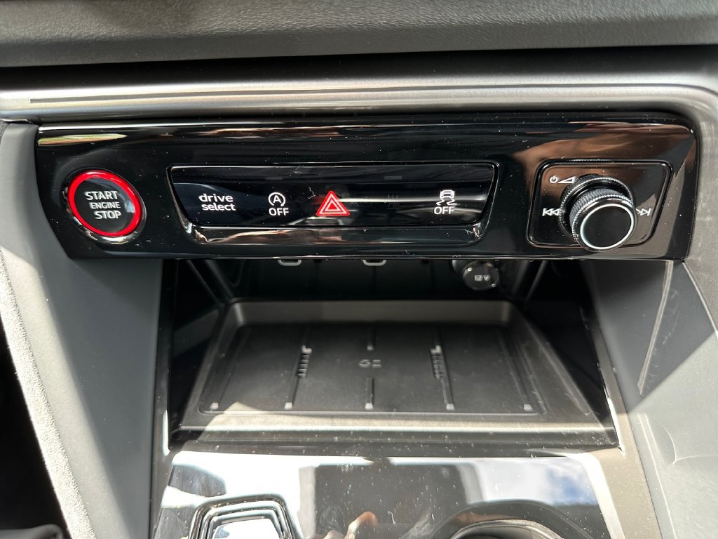 New 2026 Audi SQ5 Premium Plus AWD/4WD image 23