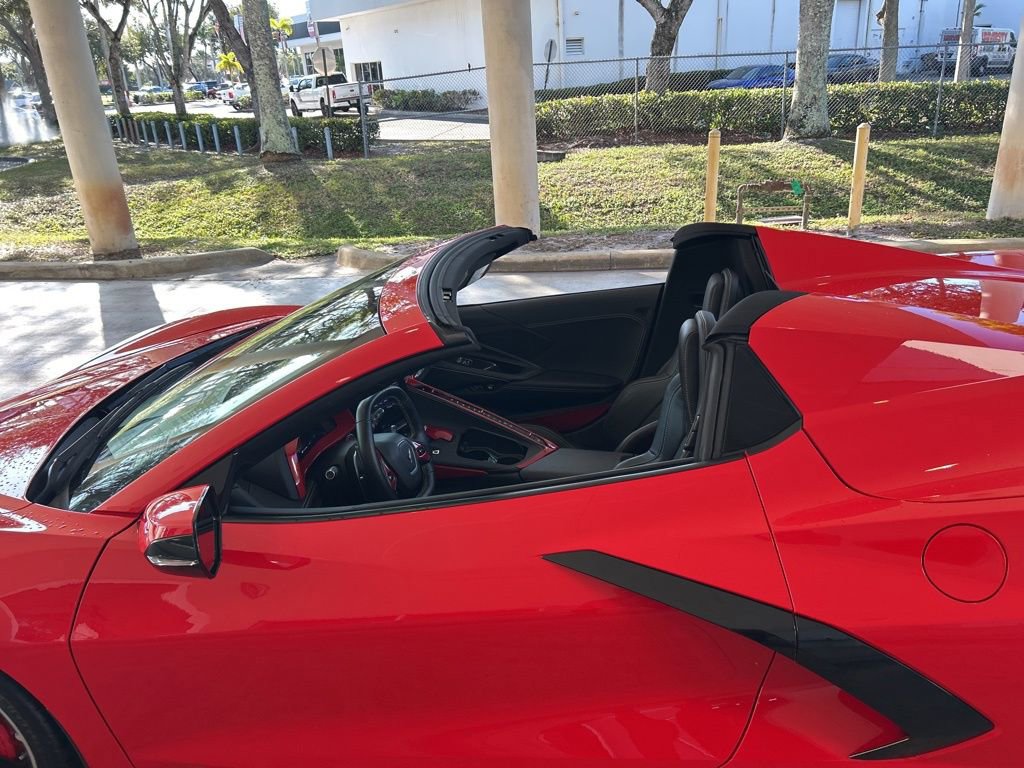 Used 2023 Chevrolet Corvette Stingray Convertible w/ Z51 Performance Package image 43