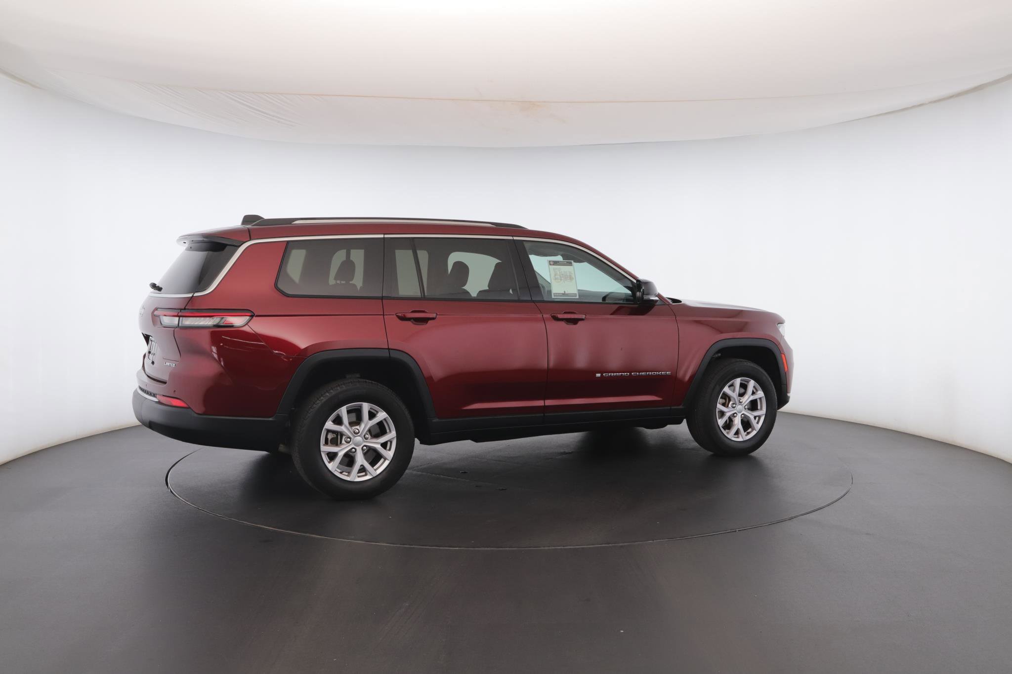 Certified 2022 Jeep Grand Cherokee L Limited image 30