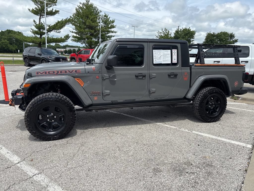 Used 2020 Jeep Gladiator Mojave AWD/4WD image 15