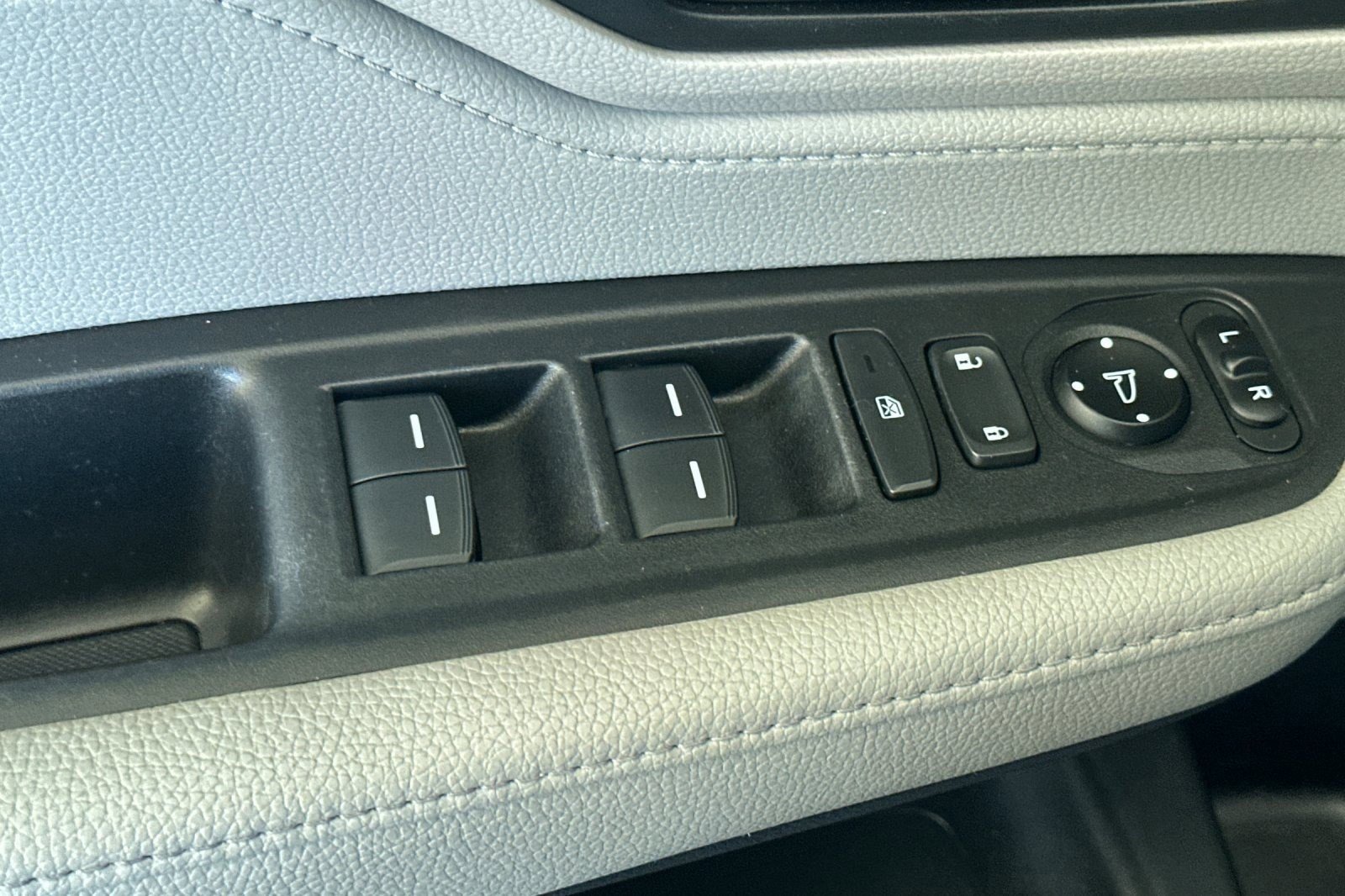 Certified 2019 Honda Odyssey EX-L image 12