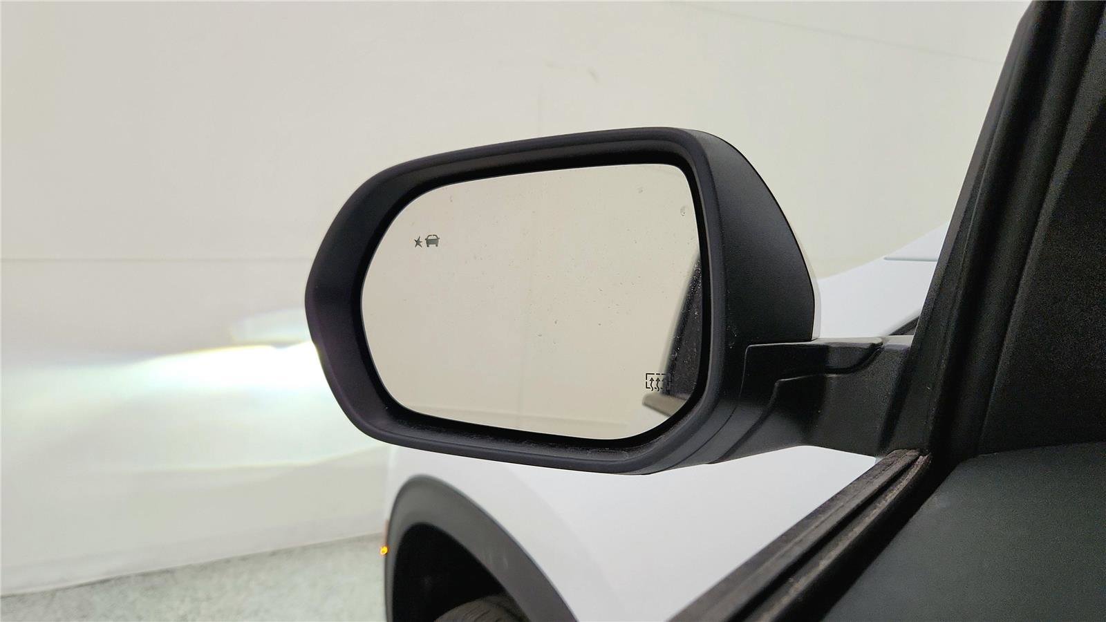 New 2026 Chevrolet Traverse LT w/ Midnight/Sport Edition image 30