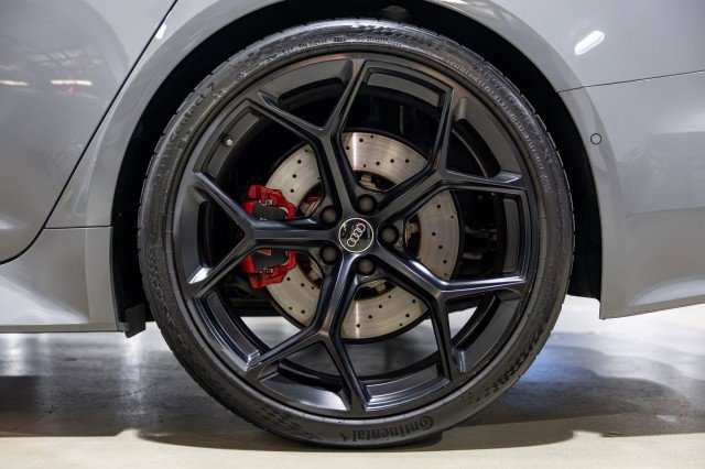 Used 2025 Audi RS 6 performance w/ Black Optic Package image 35