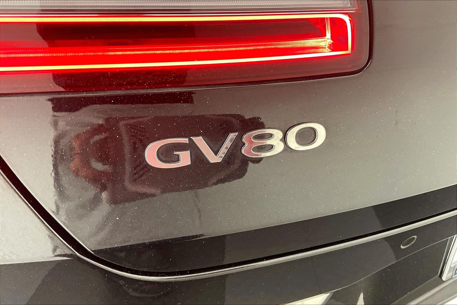 Used 2025 Genesis GV80 2.5T Standard AWD/4WD image 32