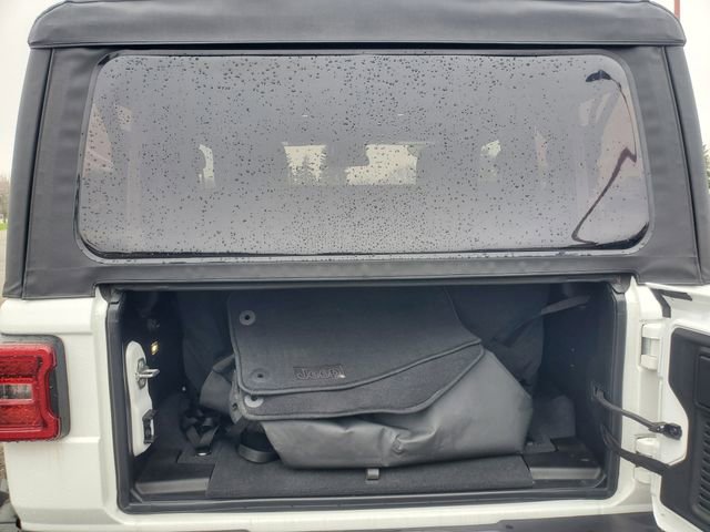 Used 2025 Jeep Wrangler Sport image 9