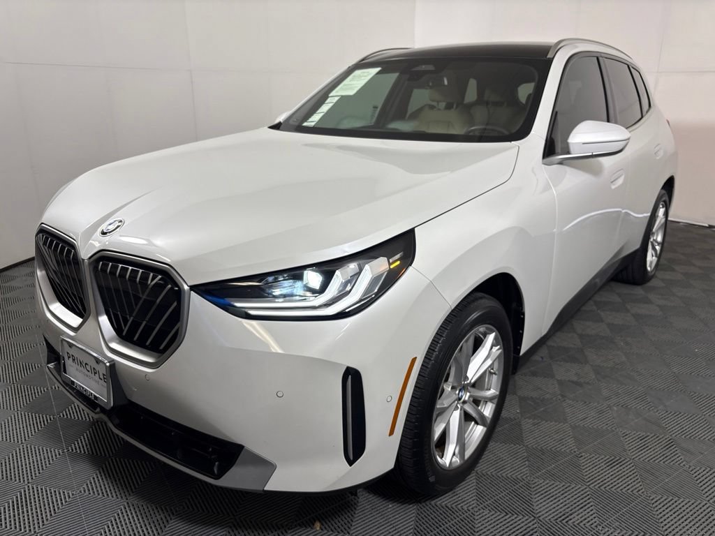 Certified 2025 BMW X3 xDrive30i w/ Convenience Package AWD/4WD image 2