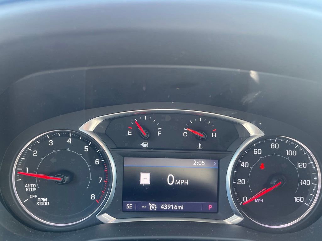 Used 2022 GMC Acadia SLT FWD image 10