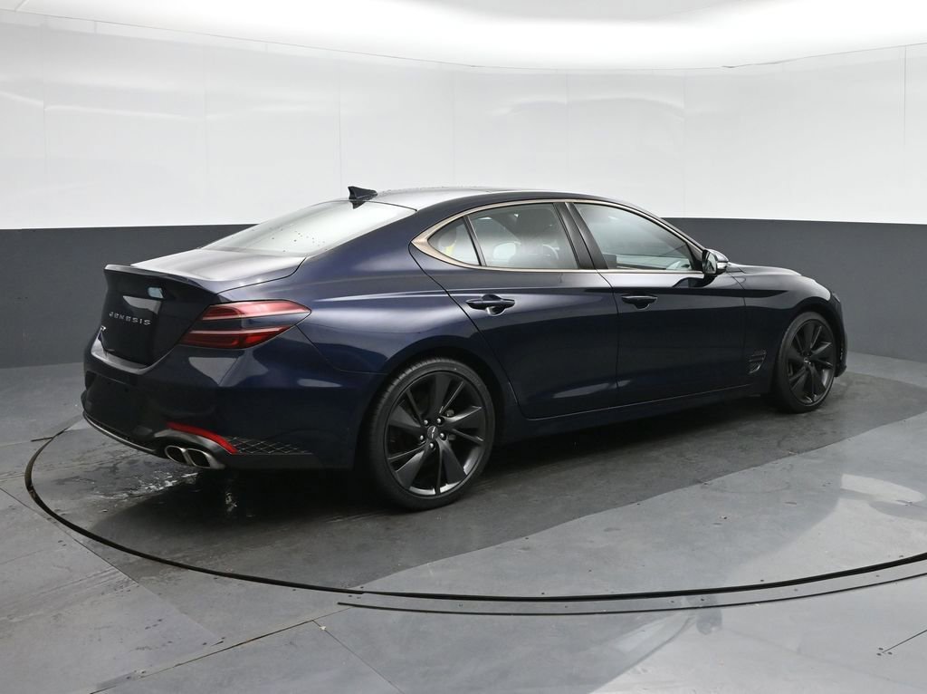 Used 2023 Genesis G70 2.0T w/ Sport Prestige Package RWD image 7