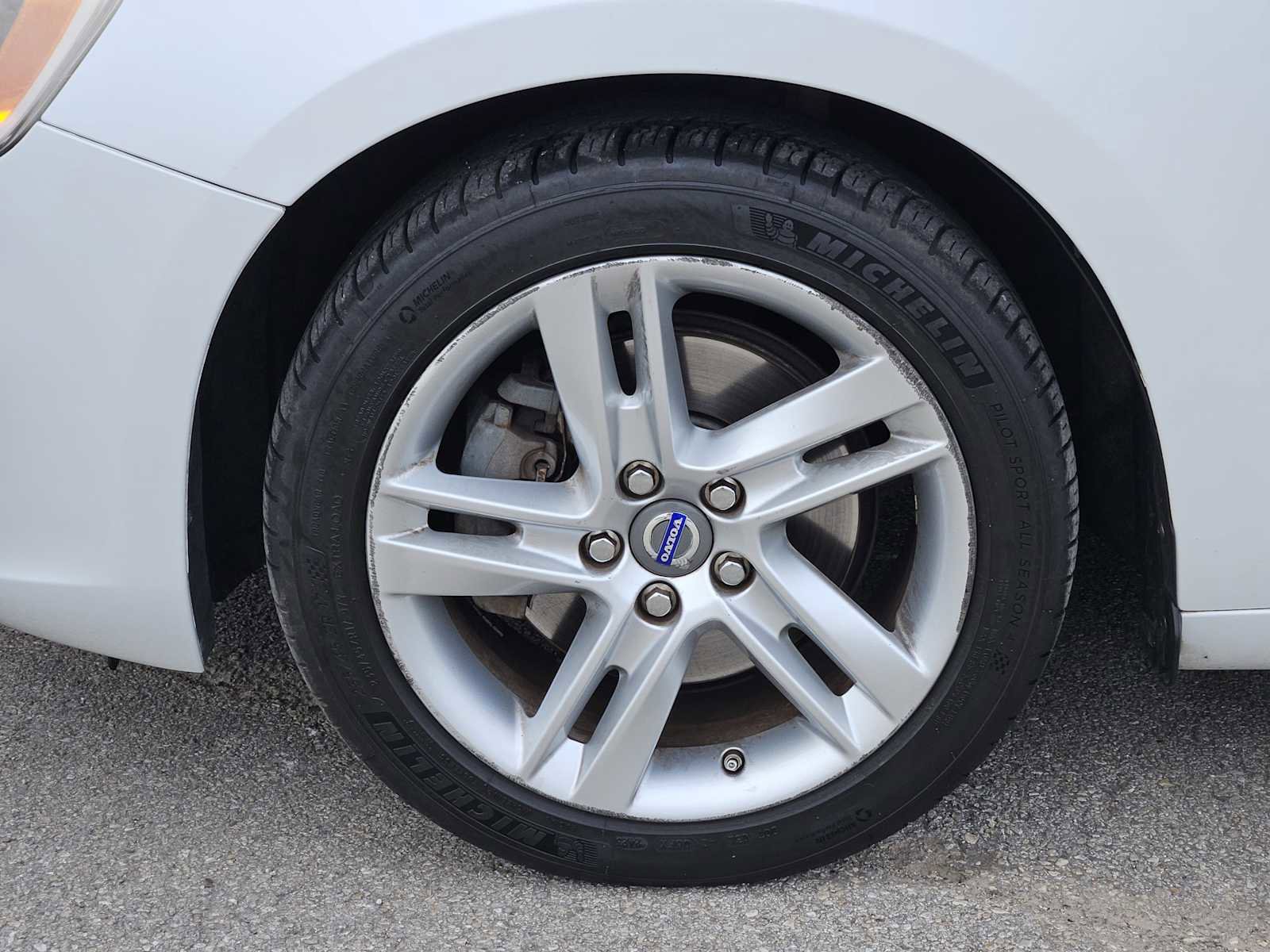 Used 2015 Volvo S60 T5 Premier image 9