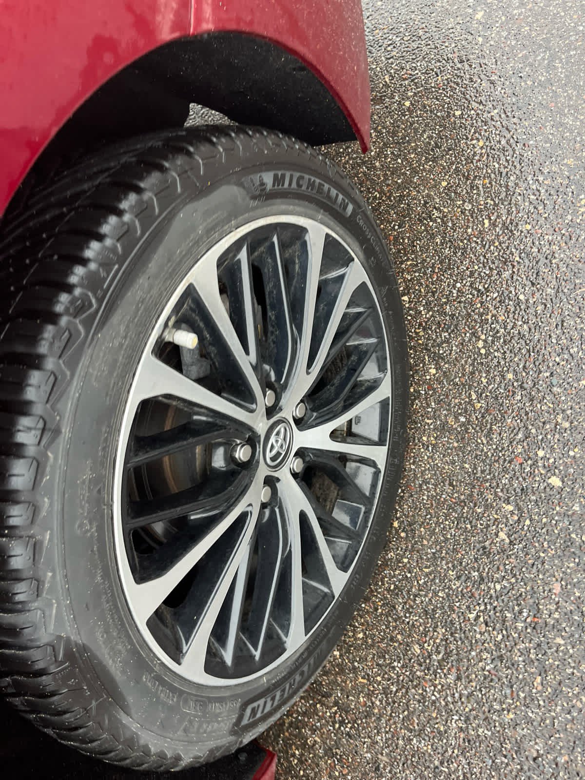 Used 2018 Toyota Camry SE FWD image 6