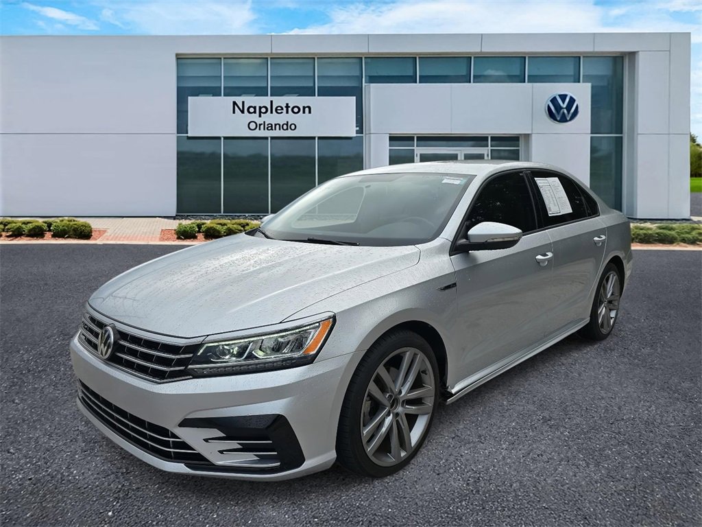 Used 2018 Volkswagen Passat 2.0T R-Line w/ R-Line Lighting Package