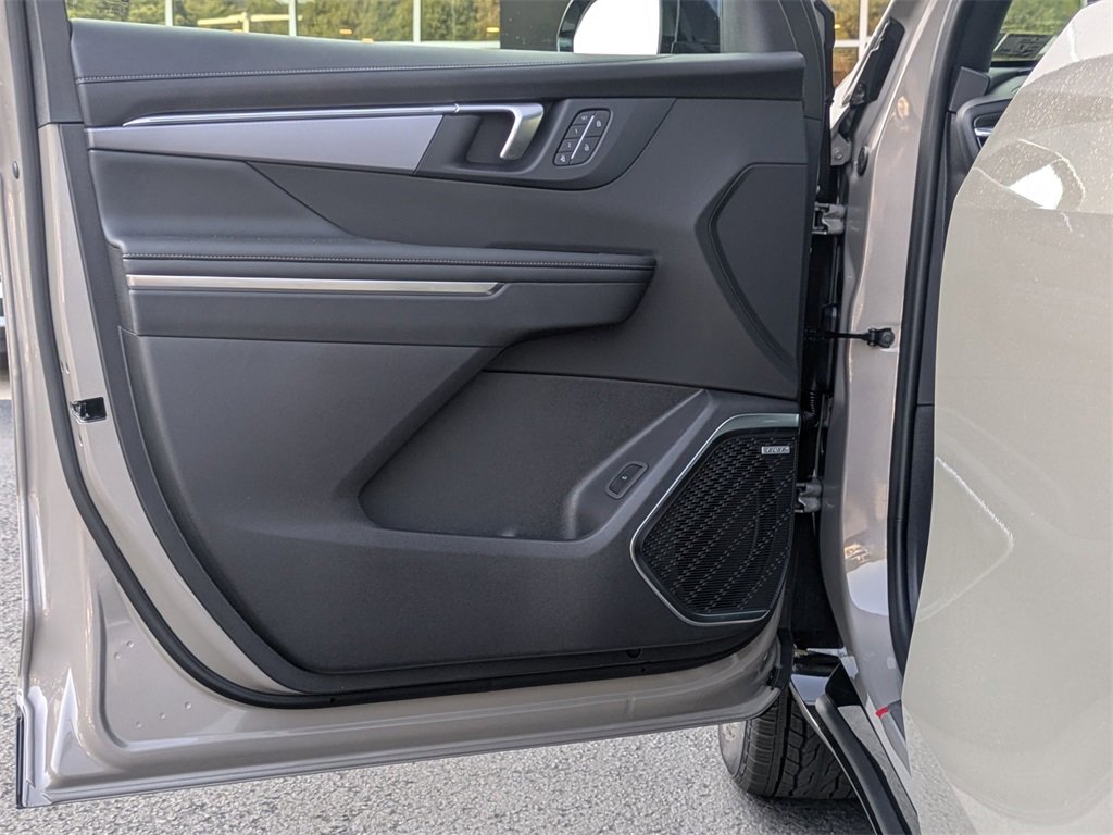 New 2026 Buick Enclave Sport Touring w/ Power Package image 13