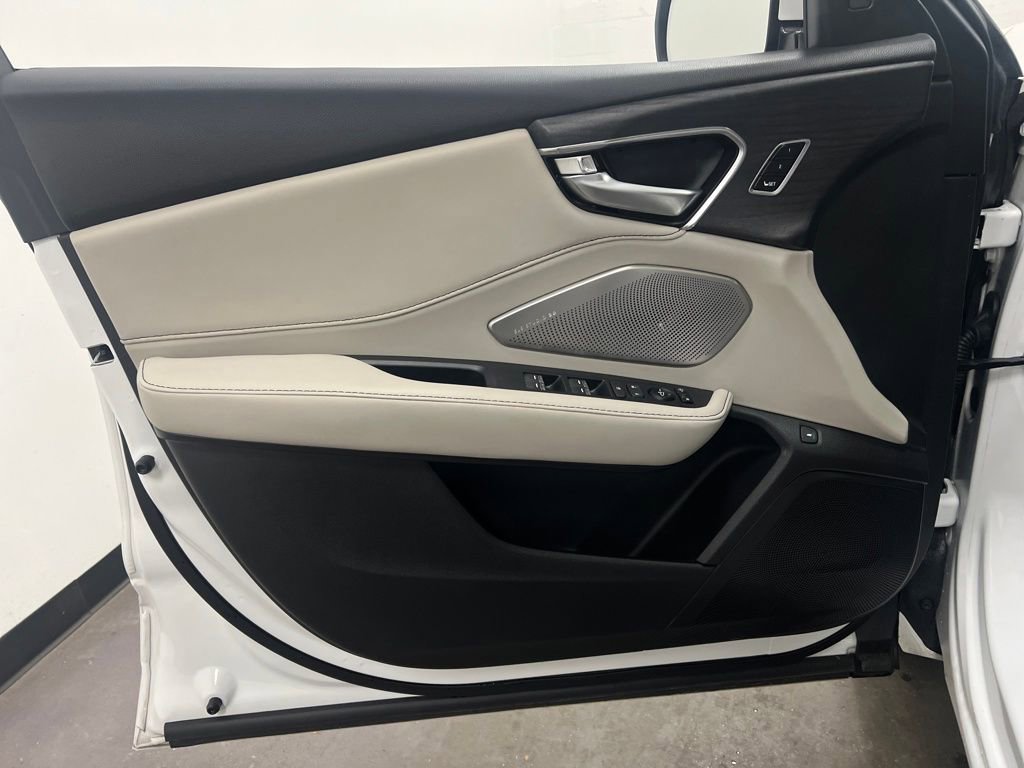 Used 2025 Acura RDX SH-AWD w/ Advance Package image 12