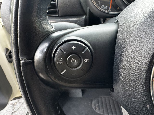 Used 2018 MINI Cooper Clubman image 20