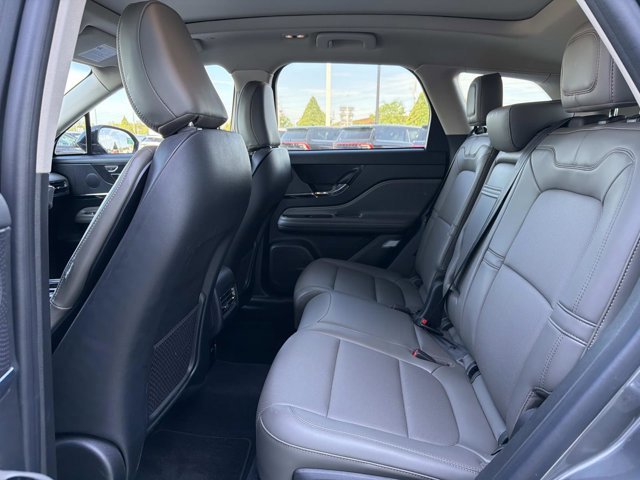 Certified 2023 Lincoln Corsair FWD w/ Equipment Group 101A image 18