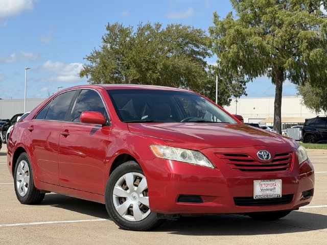 Used 2009 Toyota Camry LE FWD image 2