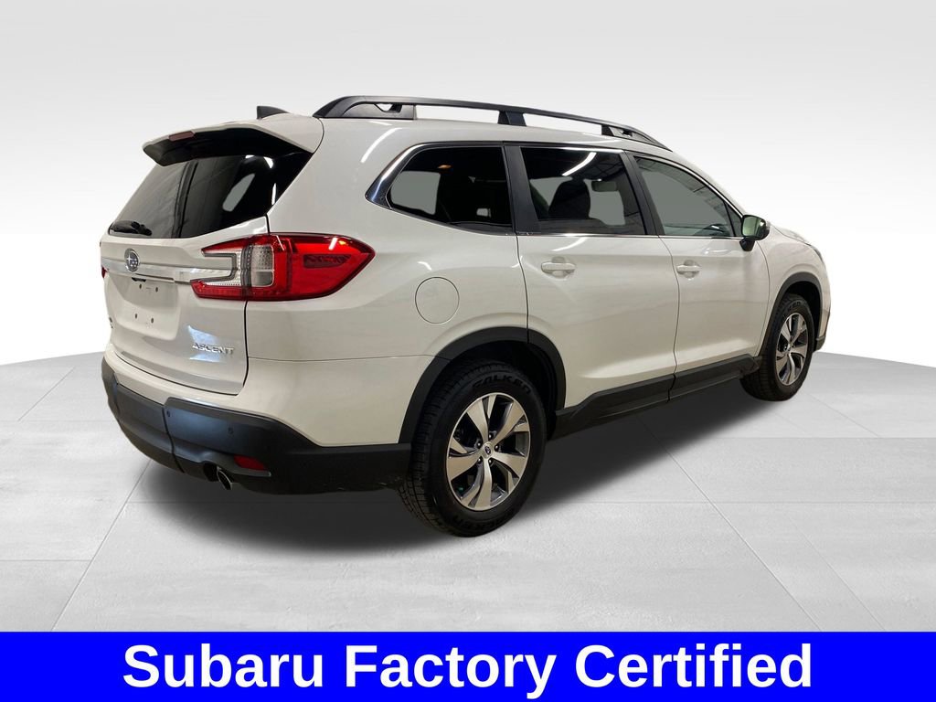 Used 2023 Subaru Ascent Premium w/ Convenience Package image 4