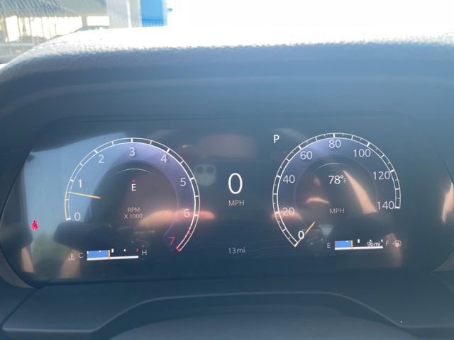 New 2025 Jeep Grand Cherokee Limited image 9