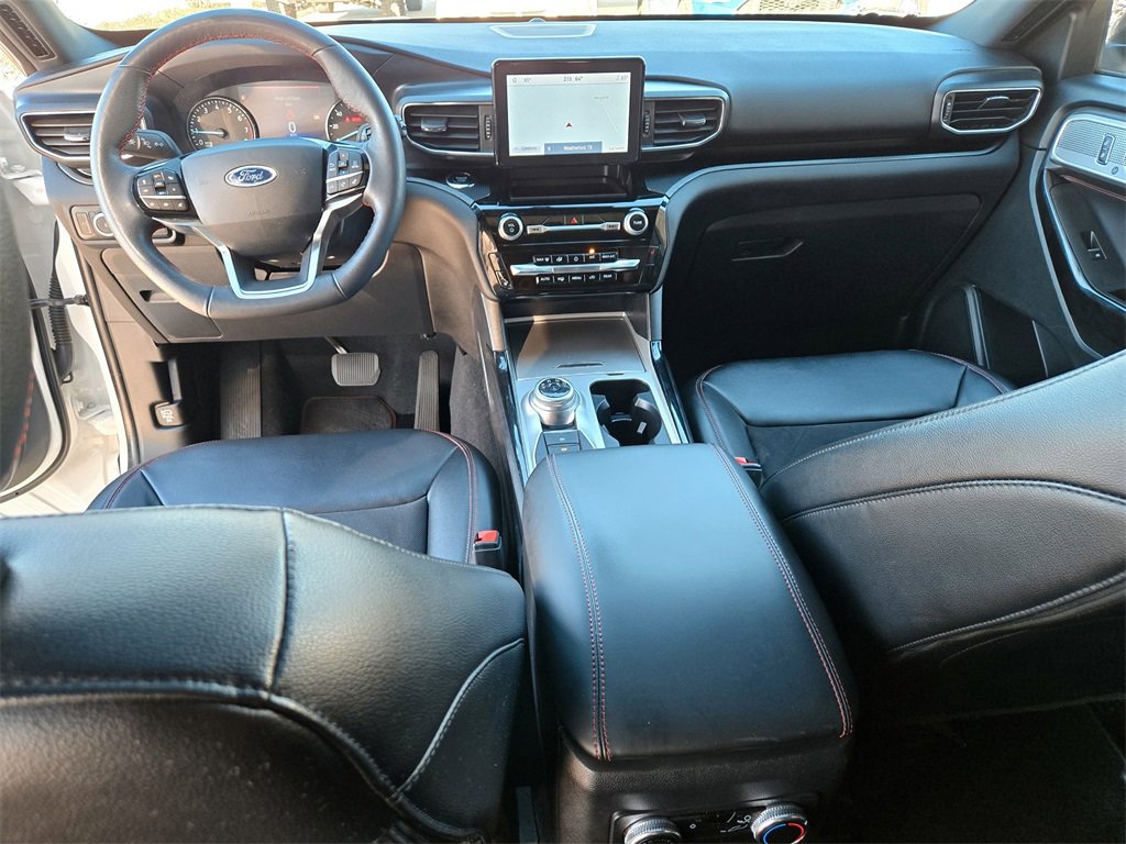 Used 2023 Ford Explorer ST-Line w/ Class IV Trailer Tow Package image 12