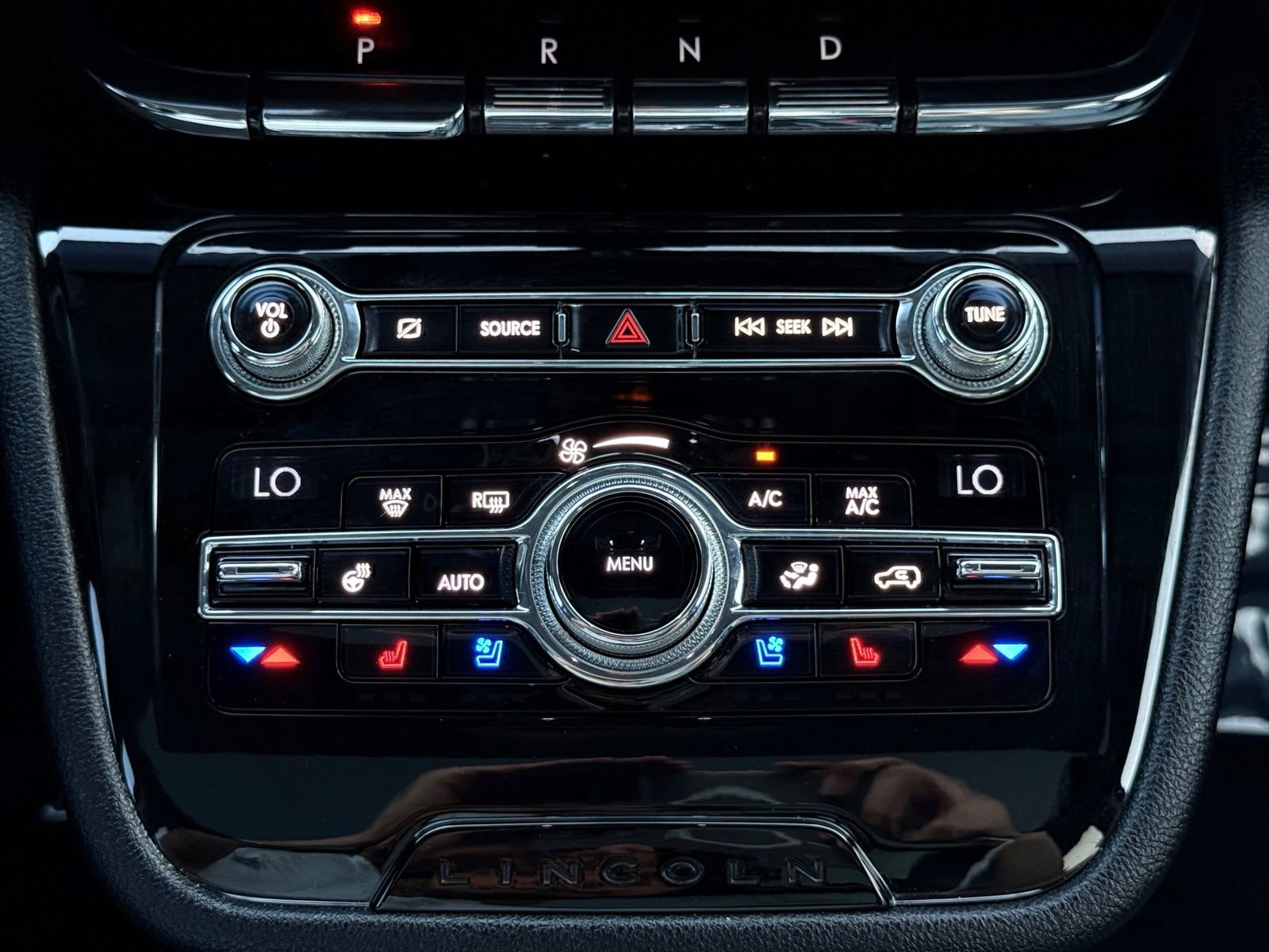 Used 2020 Lincoln Corsair Reserve image 48