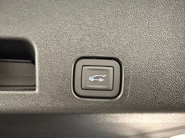 New 2026 GMC Acadia Elevation w/ LPO, Floor Liner Package FWD image 9