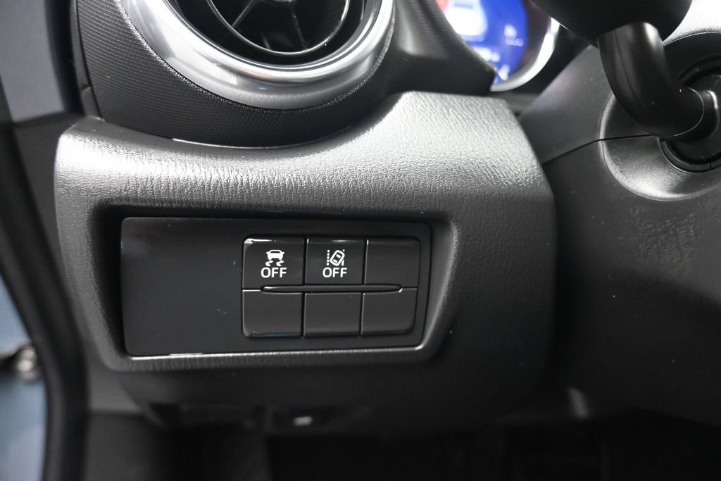 Used 2020 MAZDA MX-5 Miata RF Grand Touring RWD image 23